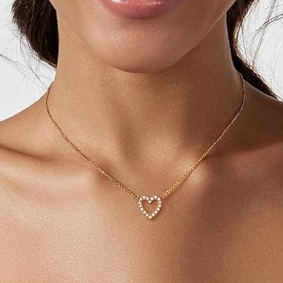 Neiman Marcus 18k Gold Plated Heart Pearl Cross Necklace - Picture 4 of 4